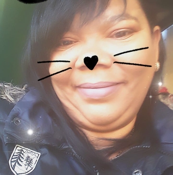 Profile Picture of Yacaira Marmolejos (@aliannahidalgo) on Poshmark