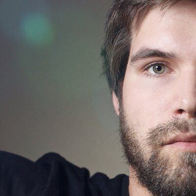 Profile Picture of V (@vjeranpavic) on Twitter