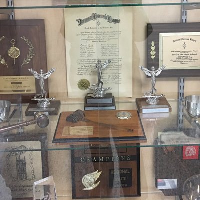 Profile Picture of Silver Lake Debate And Forensics (@SLDB84N6) on Twitter