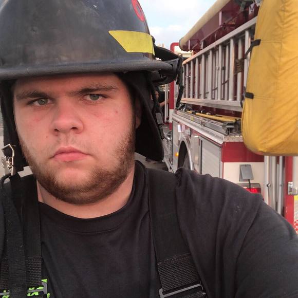 Profile Picture of Tyler Stickles (@tylerstickles) on Poshmark