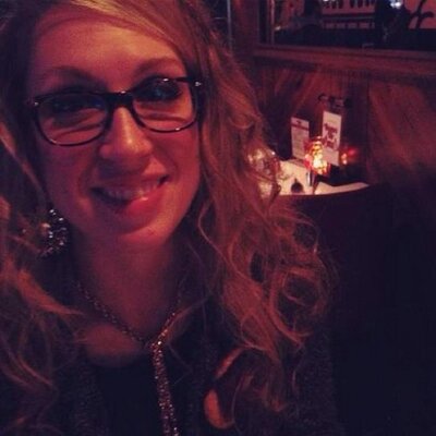 Profile Picture of Abigail Keating (@AbigailKeating) on Twitter