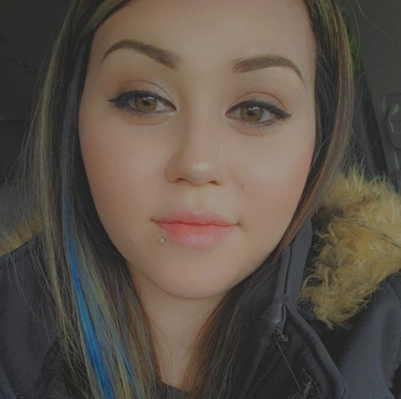 Profile Picture of Kimberly Stierwalt (@kimberly_stroud) on Poshmark