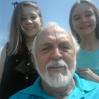 Profile Picture of Alva Lock (@lock_alva) on Twitter