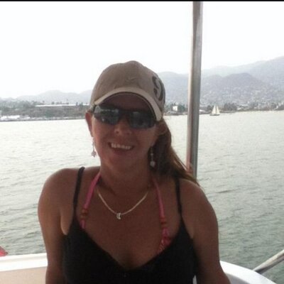 Profile Picture of Claudia Lizarraga (@claudializarra9) on Twitter