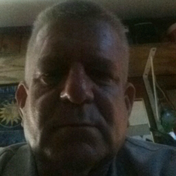 Profile Picture of Ronald Mitchell (@ronnie9754) on Poshmark