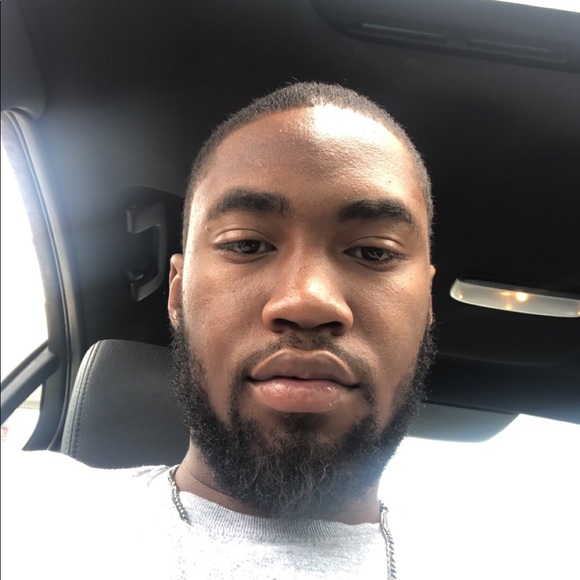 Profile Picture of Anthony Randall (@future02) on Poshmark