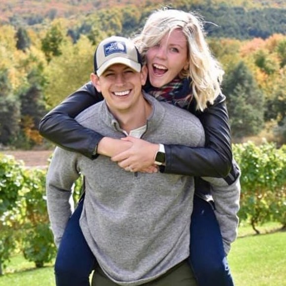 Profile Picture of Ian Miller (@ijmiller12) on Poshmark