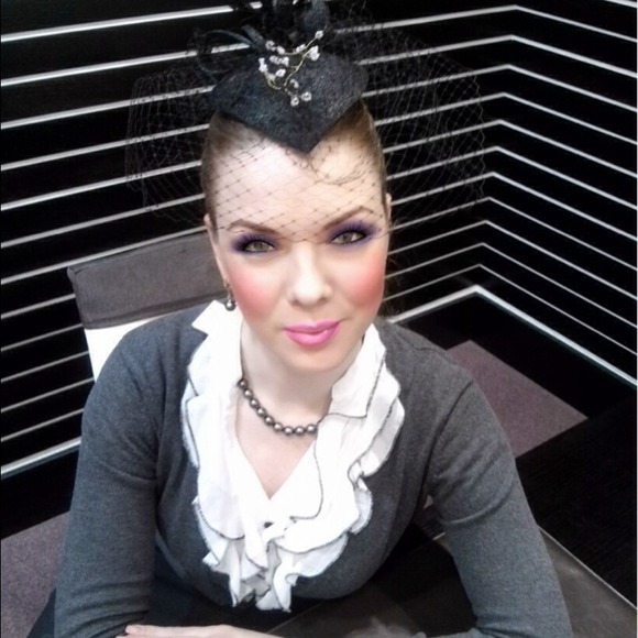 Inna Inna - Poshmark Profile Picture of Inna Inna (@innaum) on Poshmark