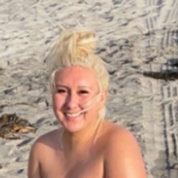 Profile Picture of Jasmin Chora (@jaschora) on Poshmark