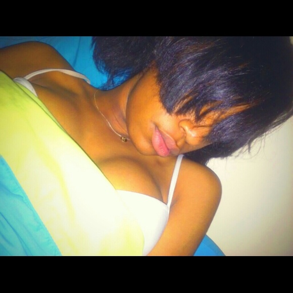 Profile Picture of Kaiya Hose (@kaayology) on Poshmark