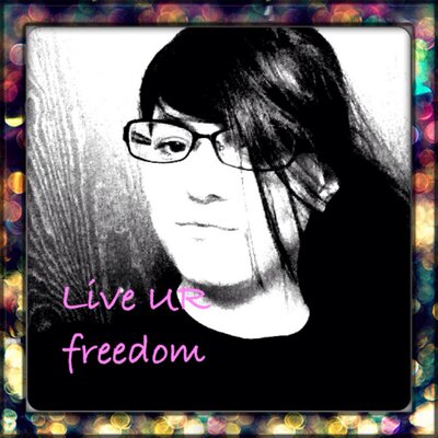 Profile Picture of Hayley Humphrey (@HumphreyHayley) on Twitter