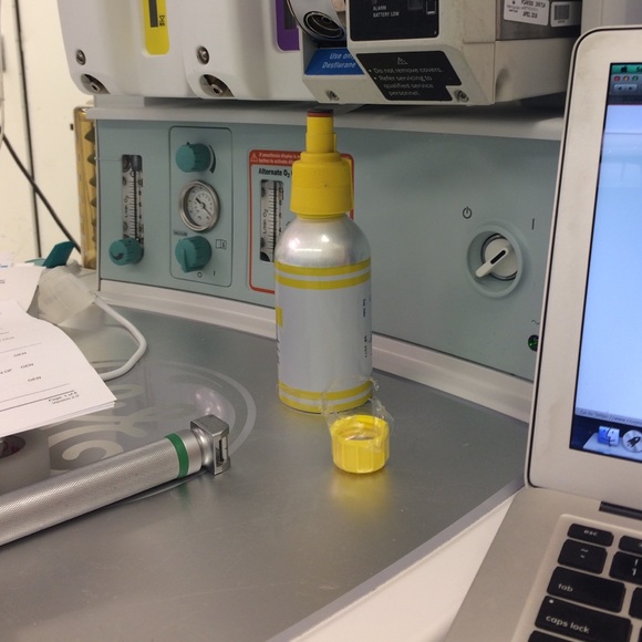 Profile Picture of Stephen Spanos (@spspanos) on Poshmark