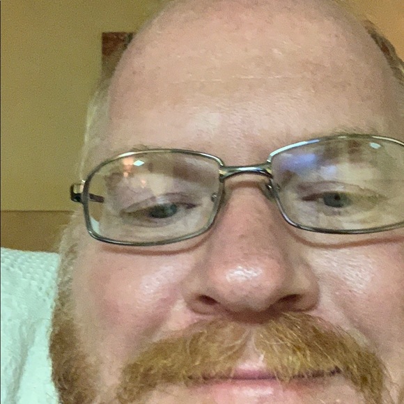 Profile Picture of Kevin Haley (@gpzgm0) on Poshmark