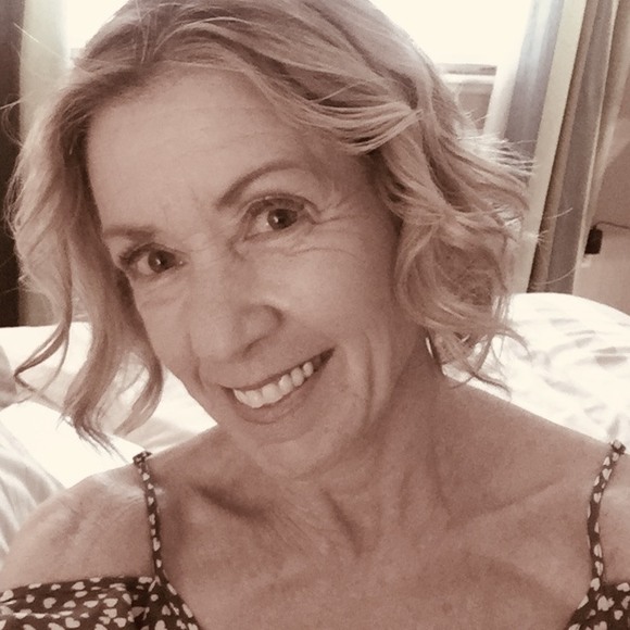 Profile Picture of Terri Reherman (@terrireherman) on Poshmark