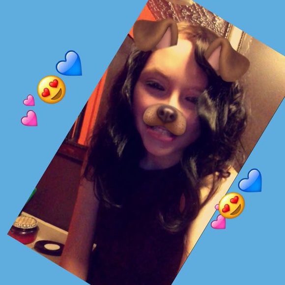 Profile Picture of Katelyn Jenkins (@queenkate_16) on Poshmark