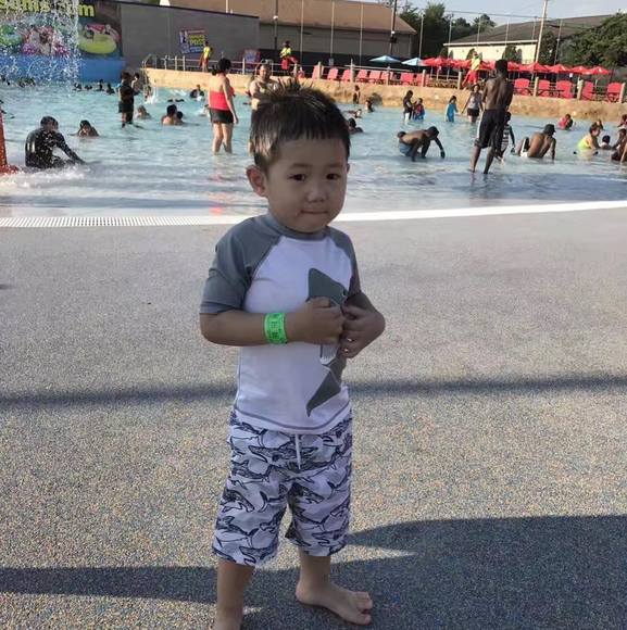 Profile Picture of Maggie Qing (@maggieqing) on Poshmark