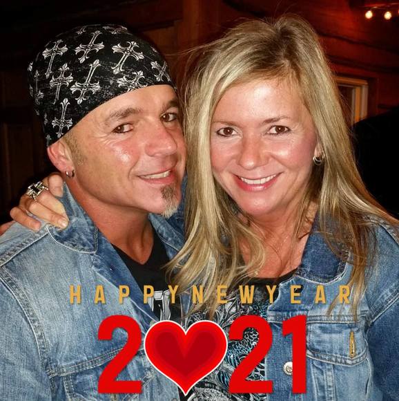 Profile Picture of Todd n linda Kilgore (@rain725) on Poshmark