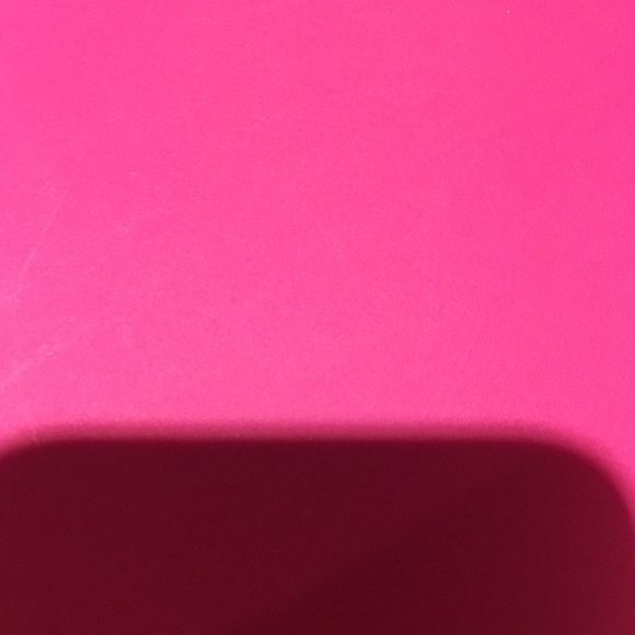 Profile Picture of Joel Magallon (@joelmagallon) on Poshmark