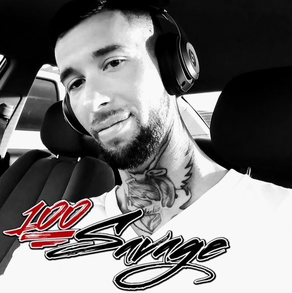 Profile Picture of Mike Savage (@mikesavage2316) on Poshmark