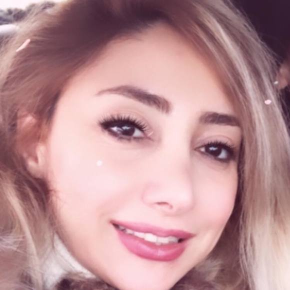 Profile Picture of Hournaz Keyvan (@hournazkeyvan) on Poshmark