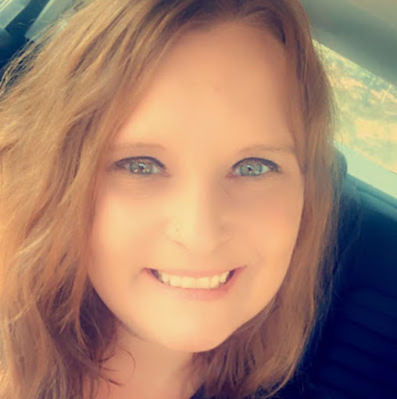 Profile Picture of Latisha Stickler (@latishastickler) on Poshmark