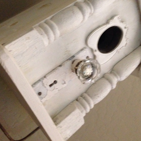 Profile Picture of Tina Linder (@tinalinder) on Poshmark