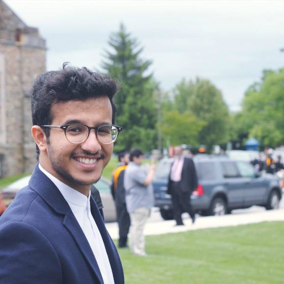 Profile Picture of Abdullah Mohammed (@abdull7) on Poshmark