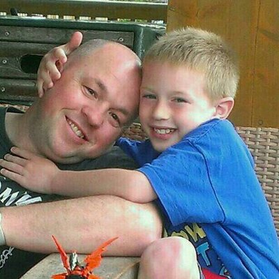 Profile Picture of David Emslie (@emslied189) on Twitter