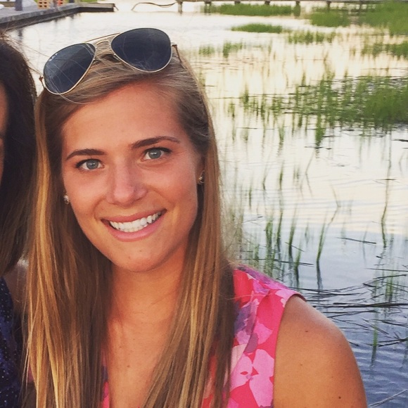 Profile Picture of Mary gwen Tafel (@marygwent) on Poshmark