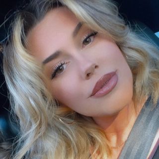 Profile Picture of not your typical⚡️🦋⚡️ (@coreyredmonn) on Instagram