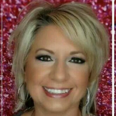 Profile Picture of Lori Humble (@HumbleWraps) on Twitter