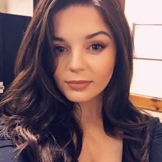 Profile Picture of Leah Devlin (@leahdevlin) on Instagram