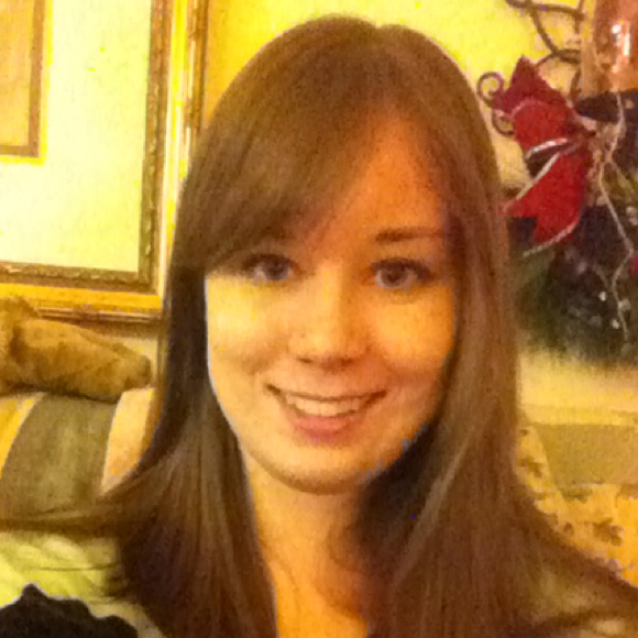 Profile Picture of Colette Mckiernan (@colette_mm) on Poshmark