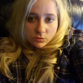 Profile Picture of Heather Anne Hewitt (@starling_writes) on Twitter