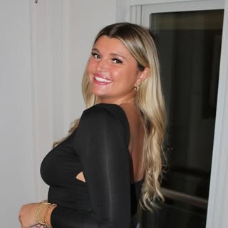 Profile Picture of ALLY ZIEGLER (@allyziegler) on Instagram