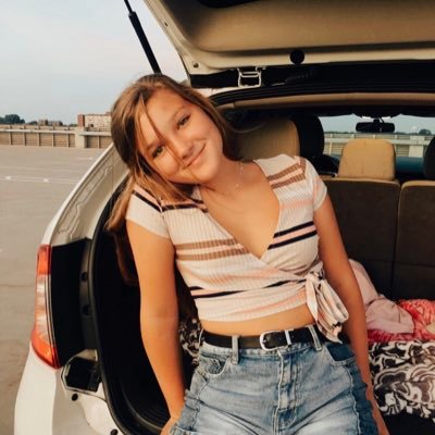 Profile Picture of Lily Chaffee (@lvchaffeegmail1) on Twitter