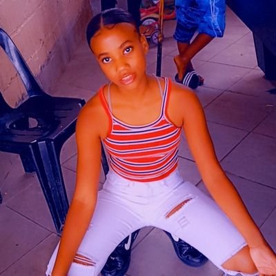 Profile Picture of Leah Harker (@LeahHarker4) on Twitter