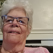 Profile Picture of June Saunders (@nannienorff75) on Youtube