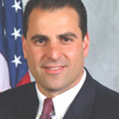 Profile Picture of Paul Sarlo (@PaulASarlo) on Twitter