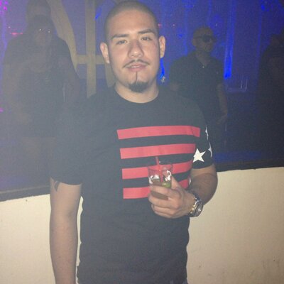 Profile Picture of Andres Sarmiento (@Andres0489) on Twitter