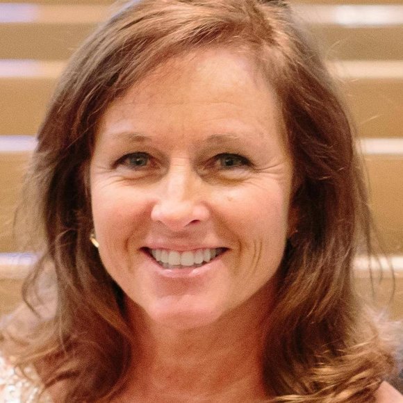 Profile Picture of Sheila Casey (@s_case09) on Poshmark