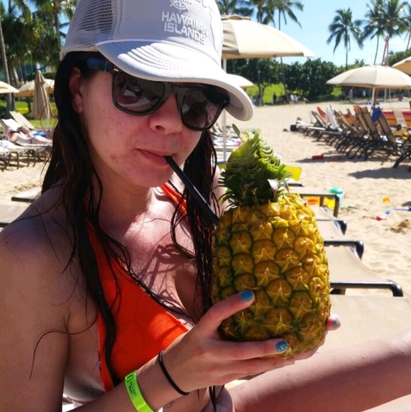 Profile Picture of Elisa Lipnick (@elisalipnick) on Poshmark