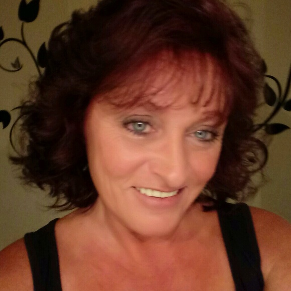 Profile Picture of Misty Chittum (@mistychittm) on Poshmark