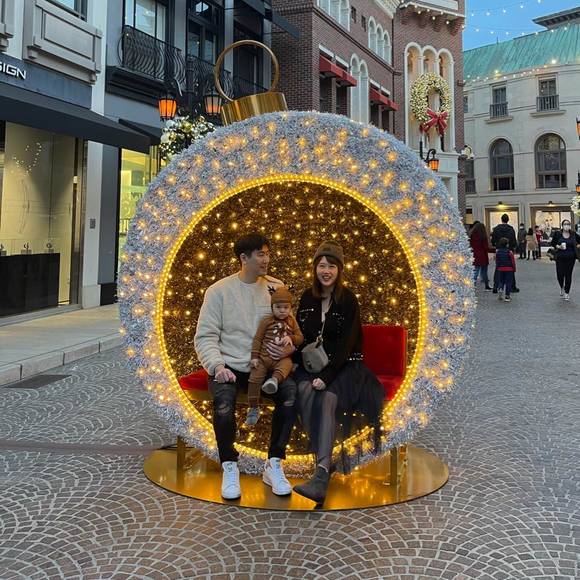 Profile Picture of Ruby Zhang (@rubysaisai) on Poshmark