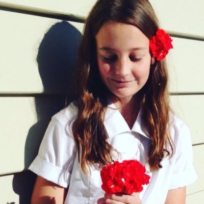 Tara Nugent - Twitter Profile Picture of Tara Nugent (@TaraNugent9) on Twitter