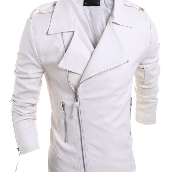 Profile Picture of Lamar Sitton (@mar216009) on Poshmark