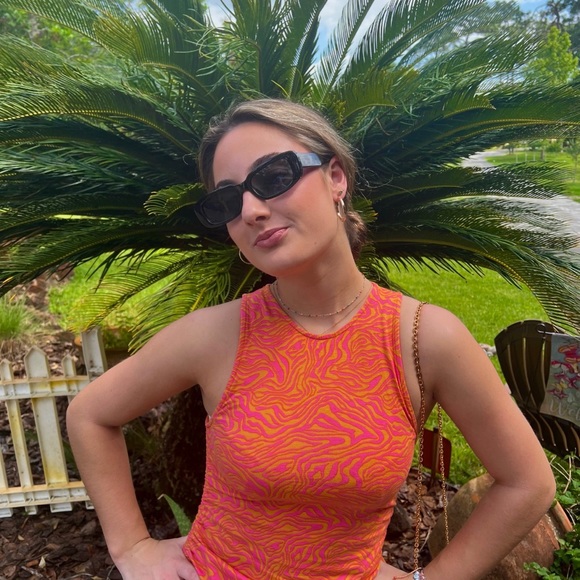 Profile Picture of Lily Sirignano (@lilysirignano10) on Poshmark