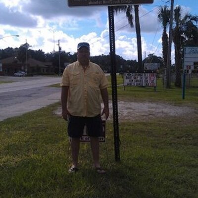 Profile Picture of Christopher Innes (@SteelerInnes) on Twitter