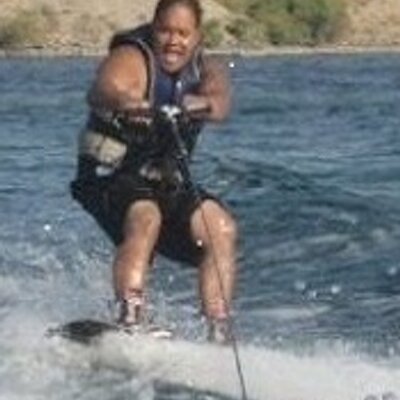 Profile Picture of James Ibanez (@jamesibanez) on Twitter