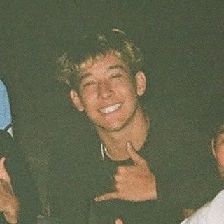 Profile Picture of Robert Kaito Pruner (@robert_pruner) on Instagram